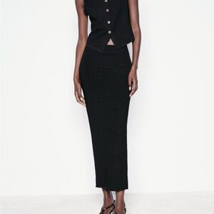 ZARA BLACK MIDI SKIRT SIZE SMALL